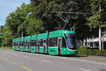 Be 6/8 Flexity 5006, auf der wegen einer Baustelle umgeleiteten Linie 14, f�hrt am 06.07.2026 zur Haltestelle am Aeschenplatz.