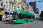 Be 4/6 Flexity 6010, auf der wegen einer Baustelle umgeleiteten Linie 8, f�hrt am 21.09.2026 bei der Haltestelle Claraplatz ein. Aufnahme Basel.