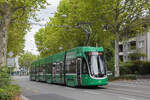 Be 6/8 Flexity 5033, auf der wegen einer Baustelle umgeleiteten Linie 3, f�hrt am 24.08.2026 zur Haltestelle ZOO Bachletten. Aufnahme Basel.