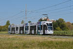 Be 6/8 Flexity 5011 mit der Werbung f�r einen Pferdeanlass, auf der Linie 14, f�hrt am 12.08.2026 Richtung Haltestelle Lachmatt. Aufnahme Pratteln.