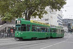 Be 4/4 489 zusammen mit dem B4S 1486, auf der Linie 16, verl�sst am 19.10.2026 die Haltestelle Theater Richtung Haltestelle Barf�sserplatz. Aufnahme Basel.