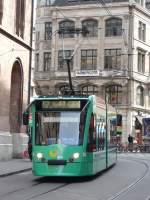 BVB - Combino Tram Nr. 303 unterwegs auf der Linie 6 am 15.03.2008