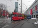 Am Dreiknigstag 2010 wurde der FCB Motorwagen 638 wieder einmal eingesetzt. Hier sehen wir ihn am Messeplatz auf der Linie 15.