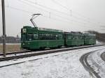 Be 4/4 481 mit den Anhngern 1489 und 1455 fahren Richtung Rothausstrasse. Die Aufnahme stammt vom 28.01.2010.