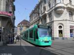 BVB Nr. 315 (Siemens Be 6/8 ''Combino'') am 21.4.2010 in Basel, Marktplatz