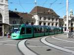 BVB - Tram Be 6/8 320 unterwegs vor dem Bahnhof Basel SBB am 26.06.2011