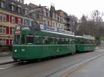 An der Basler Fasnacht werden die Be 4/4 457 - 465 auf der verkrzten Linie 2 (Binningen - Bahnhof SBB) eingesetzt Hier sehen wir den Be 4/4 459 und der B 1472 an der Haltestelle Margareten.