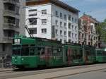 Da bei den Basler Verkehrsbetrieben auch mnnliche Tram- und Busfahrer gesucht werden, wirbt der Be 4/6S 678 mit mnnlichen Aufklebern.