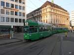 BVB - Tram Be 4/4 498 mit 2 Beiwagen unterwegs auf der Linie 14 in der Stadt Basel am 21.12.2013