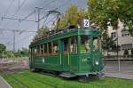 Am 16.08.2014 fand der Familientag bei der Fundation Beyeler statt. Aus diesem Anlass wurde eine Einsatzlinie mit Oldtimern geführt. Hier steht der Be 2/2 215 an der BSA und wartet auf die Fahrtfreigabe um den Baustellen bedingten Einspurabschnitt zu befahren.