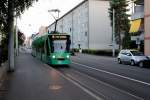 Basel BVB Tram 8 (Siemens-Combino Be 6/8 306) Kleinhüningen, Gärtnerstrasse / Giesliweg am 6.