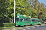 Doppeltraktion, mit dem Be 4/4 489, dem B4S 1492 und dem Be 4/4 498, fahren zur Haltestelle der Linie 2 am Bahnhof SBB.