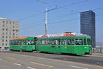 Be 4/4 479 zusammen mit dem B4S 1489, auf der Linie 15, überqueren die Münchensteinerbrücke.