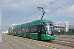 Be 6/8 Flexity 5029, auf der Linie 1, überquert die Dreirosenbrücke Die Aufnahme stammt vom 31.05.2018.