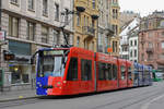 Be 6/8 Combino 306 FC Basel, auf der Linie 8, fährt zur Haltestelle Schifflände.