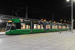 Be 6/8 Flexity 5035, auf der Linie 3, wartet an der Endstation beim Bahnhof Saint Louis.