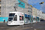 Be 6/8 Flexity 5008 mit der Werbung für Tissot Uhren, anlässlich der Messe Basel World 2019, auf der Linie 14, fährt zur Haltestelle Dreirosenbrücke.