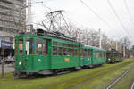 Am 07.12.2019 fand die Santiglausenfahrt des Tramclub Basel statt. Auf einem Nebengleis beim Stadion Jakob Park stehen die beiden Oldtimer Be 2/2 156  Zum Sod  mit dem B3 1303 und der Be 2/2 215 mit dem B2 423 zum fotografieren bereit.