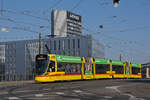 Be 6/10 Tango 156, auf der Linie 10, überquert die Münchensteinerbrücke.