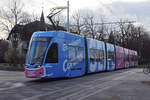 Be 6/8 Flexity 5004 (hier noch ohne Betriebsnummer) mit der Werbung gemeinsam gegen Corona, auf der Linie 8, verlässt die Haltestelle Bundesplatz.