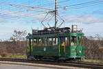 Be 2/2 215 fährt mit der Fahrschule Richtung Haltestelle Münchensteinerstrasse.