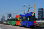 Be 4/4 490 FC Basel zusammen mit dem B4S 1487, auf der wegen einer Baustelle umgeleiteten Linie 16, fährt zur Endstation beim M-Parc.