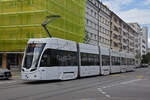 Be 6/8 Flexity 5010 mit der Werbung für ABT Automobile, auf der Linie 6, fährt bei der Haltestelle Gewerbeschule ein.