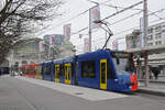 Be 6/8 Combino 306 FC Basel, auf der Linie 1, wartet am 20.01.2023 an der Endstation am Bahnhof SBB.