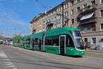 Be 6/8 Flexity 5001, auf der Linie 6, bedient am 04.05.2023 die Haltestelle Morgartenring.