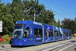 Be 6/8 Flexity 5040  Federer Express , auf der Linie 6, bedient am 26.09.2023 die Haltestelle Weilstrasse.