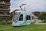 Be 6/8 Flexity 5036 mit der Swatch Werbung, auf der Linie 14, wendet am 17.07.2023 in der Schlaufe in Pratteln.