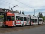 Be 4/6S mit der Betriebnsummer 671 und der Volwerbung fr HRS REAL ESTATE AG auf dem Weg zur Endstation auf dem Bruderholz.