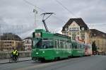 Be 4/4 480 zusammen mit dem B 1475 S und dem B 1447 mit der U-Abo Werbung auf der Linie 14 überquert die Mittlere Rheinbrücke.