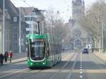 Wagen 5002 auf der Viduktstraße zwischen den Haltestellen Zoo und Markthalle (15.03.15).