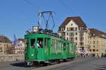 Be 2/2 181 zusammen mit dem B2 1193 auf einer Extrafahrt überqueren die Mittlere Rheinbrücke.