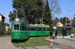 Basel Tw 460 mit Bw 1496 am Bruderholz, 28.03.2014.