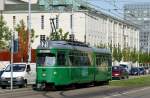 Düwag Be 4/6 624 noch in Betrieb auf der Linie 21. Der Wagen ist am 01.02.16 verladen worden für Beograd. Basel Voltaplatz 18.08.2015