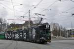 Be 4/6 S 684, mit einer Bomberg Uhren Werbung, anlässlich der Basel World 2016, fährt zur Haltestelle am Bahnhof SBB.