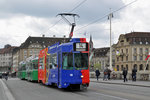 Be 4/4 490 FC Basel überquert mit zwei B4S die Mittlere Rheinbrücke.