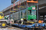 Am 17.und 18.01.2017 werden die ersten vier Be 4/6S der Serie 659 bis 686 auf einen Spezial Lastwagen verladen und ein kurzes Stück auf der Strasse zu einem Verladeplatz gefahren.