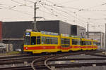 Doppeltarktion, mit dem Be 4/8 244 und dem Be 4/6 213, auf der Linie 17, fährt zur Haltestelle Hüslimatt.