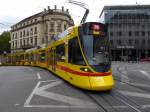 BLT - Tram Be 6/10  168 unterwegs auf der Linie 11 in der Stadt Basel am 06.10.2015