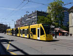Bern Mobil - Tram  Be 6/8 671 unterwegs in der Stadt Bern am 08.08.2020