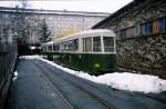 Erinnerung an die Berner Anhängewagen 321-330 (1951/2): Wagen 328 und 342, abgestellt in Weissenbühl, 29.Dezember 1990.