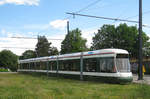 Tramcasting III: Flexity CityFlex 882 an der Endhaltestelle Auzelg am 09.06.2010.
