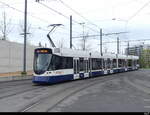 tpg - Tram Be 6/10 1826 unterwegs in der Stadt Genf am 16.04.2023
