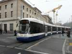 tpg - Tram Be 6/8 876 unterwegs auf der Linie 15 in Genf am 14.02.2013