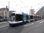 tpg - Tram Be 6/8 877 unterwegs auf der Linie 18 in der Stadt Genf am 09.04.2016