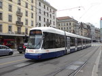 tpg - Tram Be 6/8 886 unterwegs auf der Linie 14 in der Stadt Genf am 09.04.2016