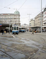 Zürich VBZ Tram 4 / Tram 15 (SWP/SIG/BBC-Be 4/6 2058 / SWP/SIG/BBC(?)-Be 4/6 20**) Bellevue am 6.